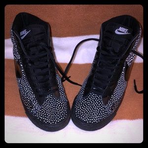 Nike black high tops